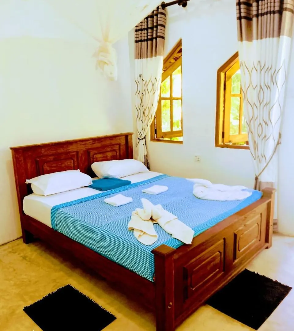 Bed & Breakfast Sigiri Wild Lake Dambulla Sri Lanka
